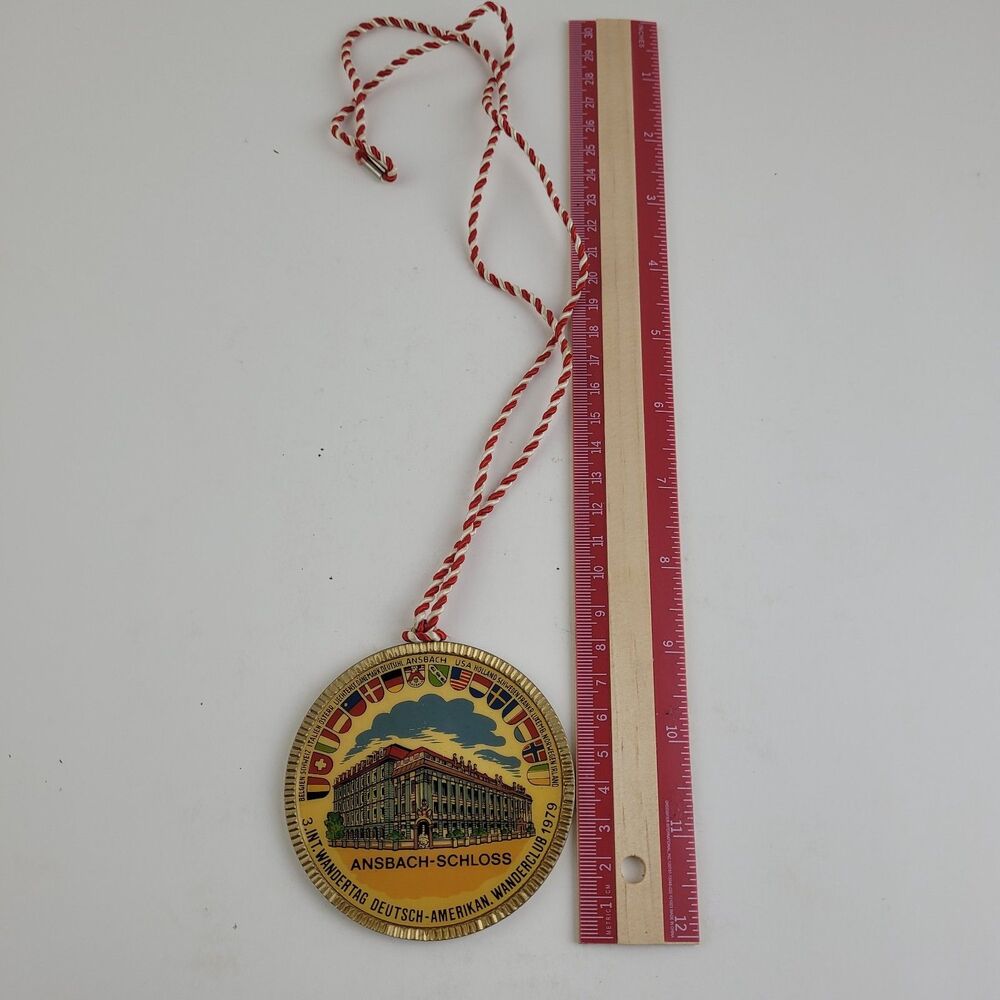 1973 Ansbach Wanderabzeichen INT Wandertag German Hiking Medal - Picture 3 of 3